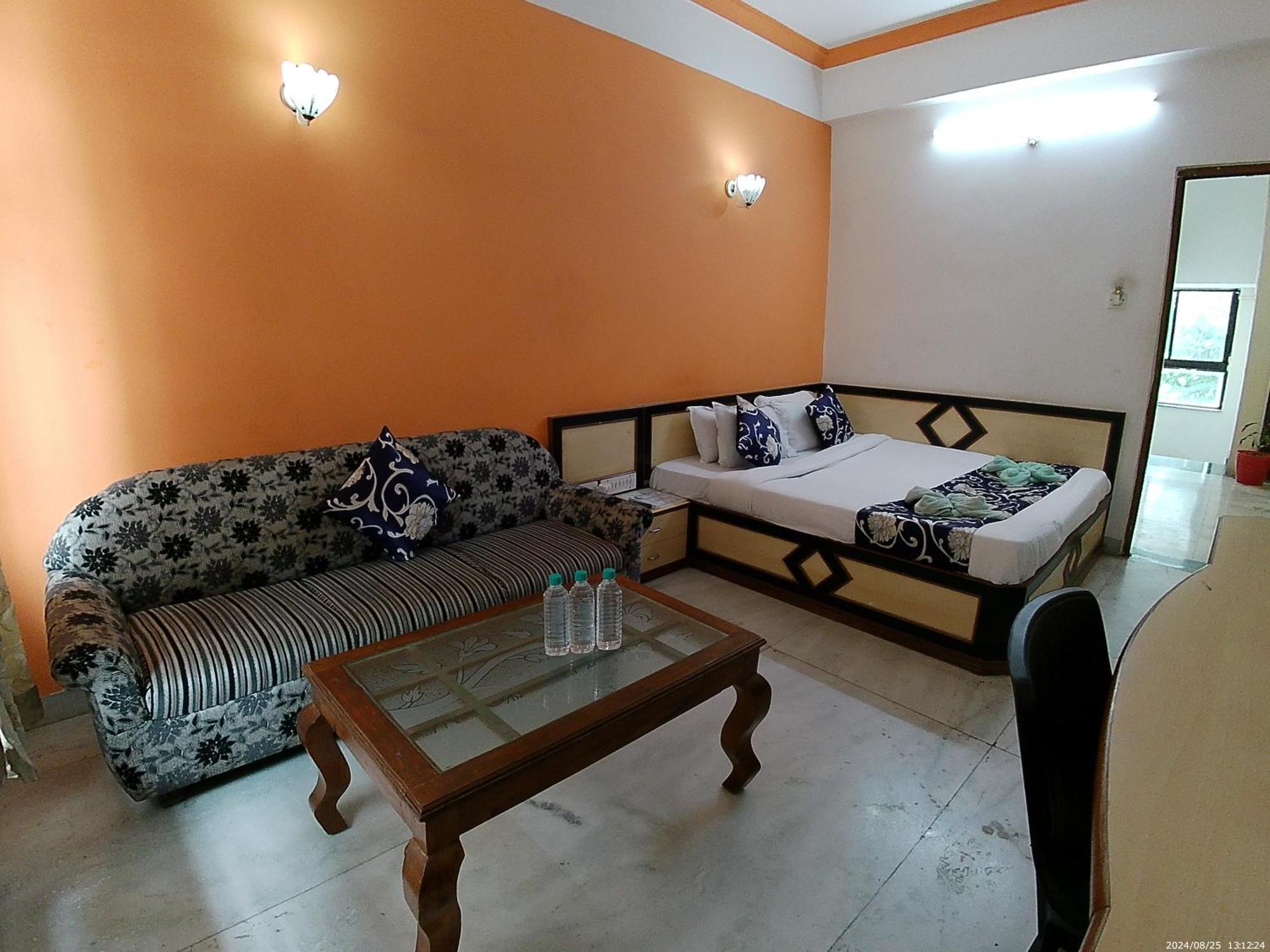 Hotel Indore Palace - Feel At Home Shirdi Exterior photo