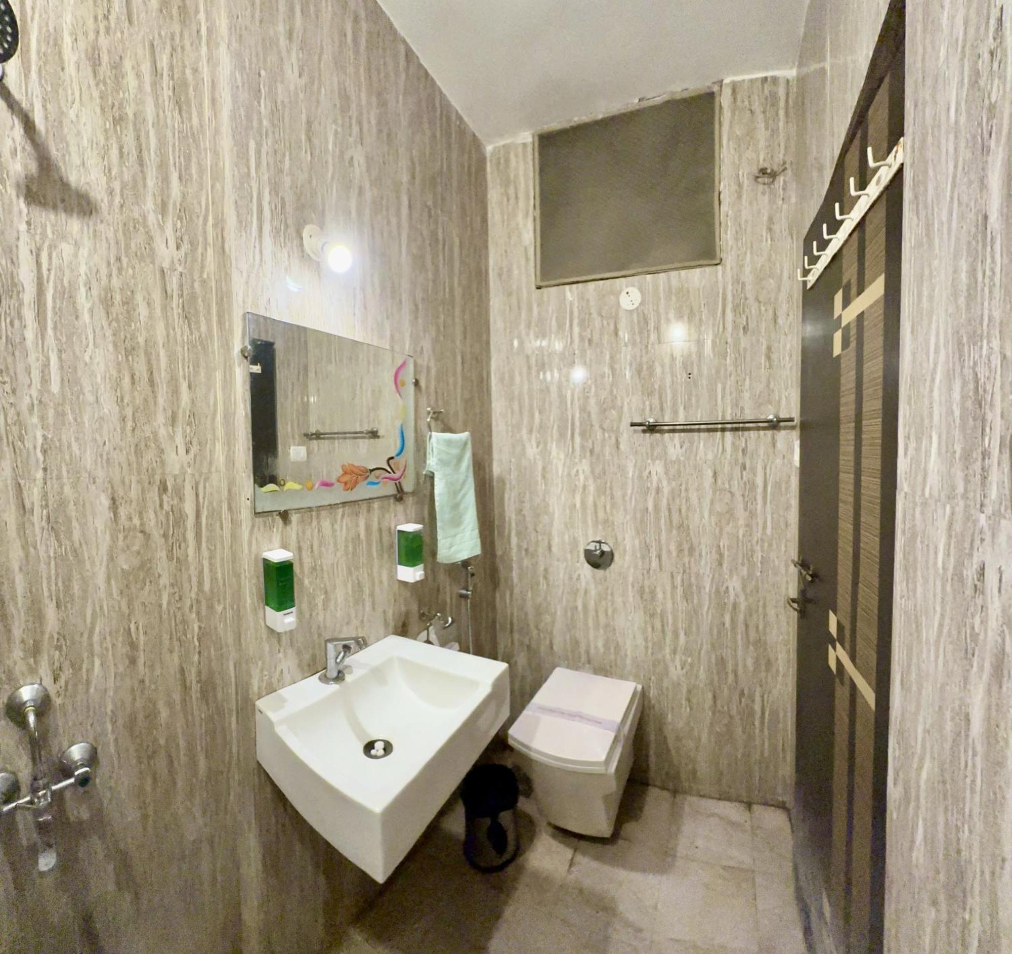 Hotel Indore Palace - Feel At Home Shirdi Exterior photo