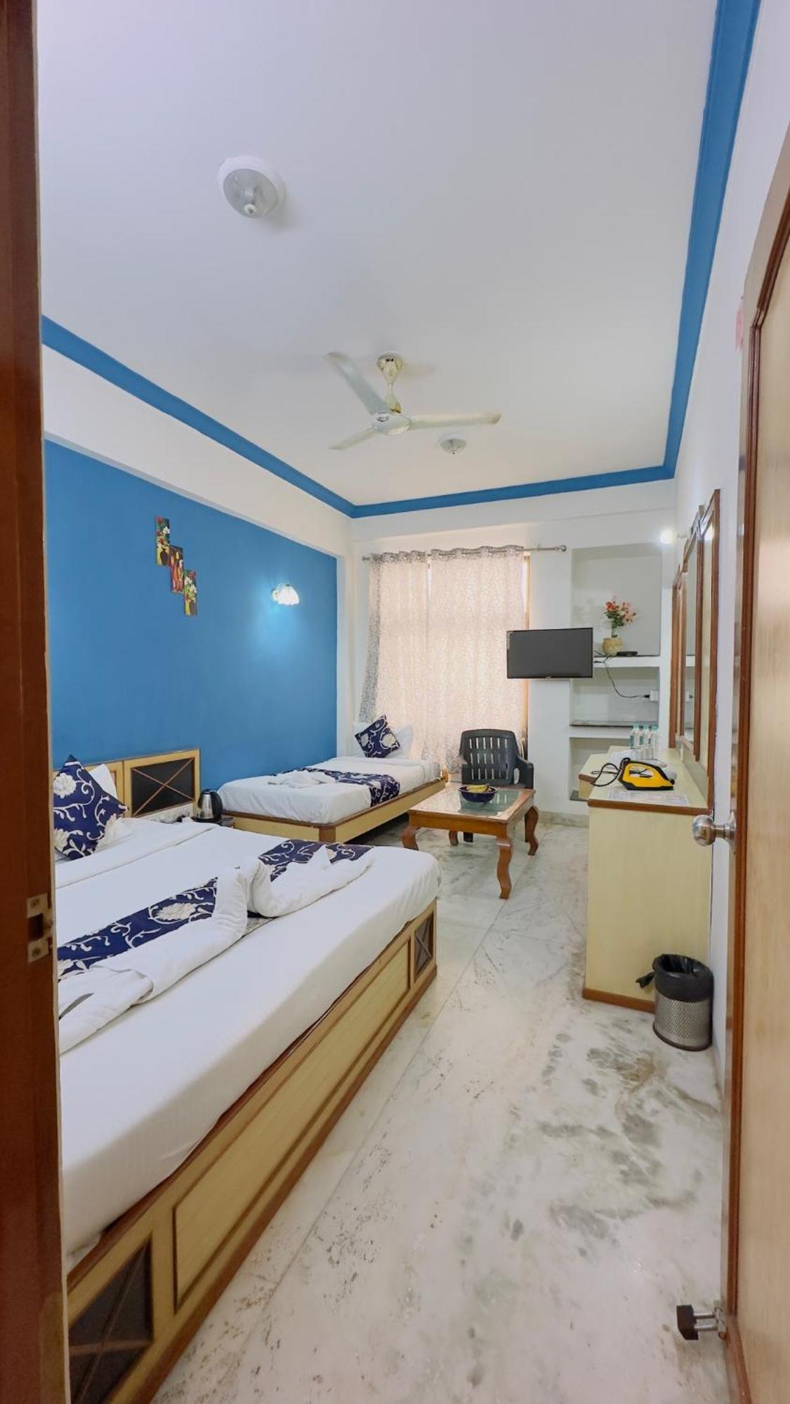 Hotel Indore Palace - Feel At Home Shirdi Exterior photo