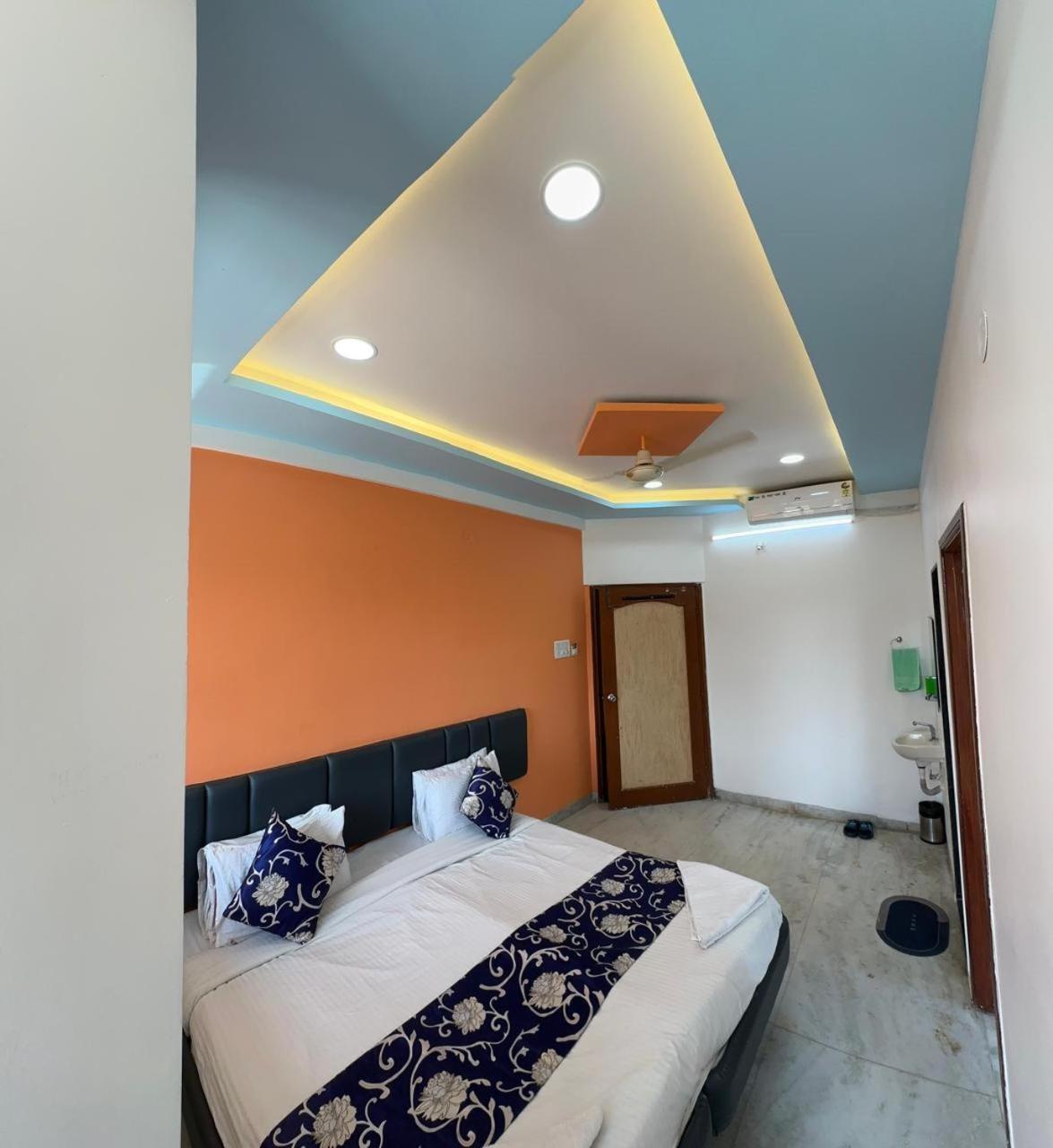 Hotel Indore Palace - Feel At Home Shirdi Exterior photo